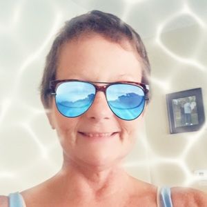 Meet your Posher, Terri